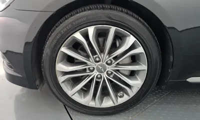 Hyundai Genesis 2015, 106945 км, за 8139.61 USD