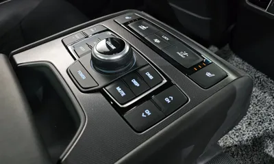 Hyundai Genesis 2015, 106945 км, за 8139.61 USD - фото 34