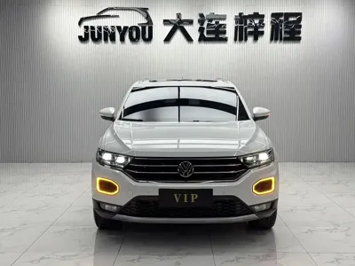 Volkswagen T-Roc 2022, 23000 км, за 26044.23 USD