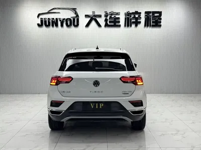 Volkswagen T-Roc 2022, 23000 км, за 26044.23 USD