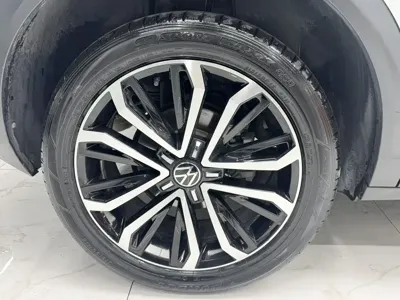 Volkswagen T-Roc 2022, 23000 км, за 25970.6 USD - фото 11