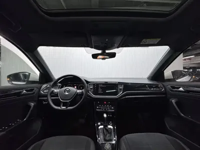 Volkswagen T-Roc 2022, 23000 км, за 25970.6 USD - фото 12