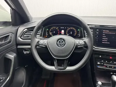 Volkswagen T-Roc 2022, 23000 км, за 25970.6 USD - фото 14