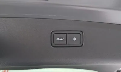 Genesis GV70 2024, 29472 км, за 13365.4 USD - фото 20