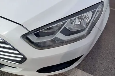 Ford Escort 2015, 81100 км, за 4359 USD - фото 8