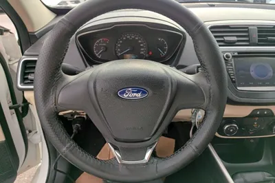 Ford Escort 2015, 81100 км, за 4359 USD - фото 13