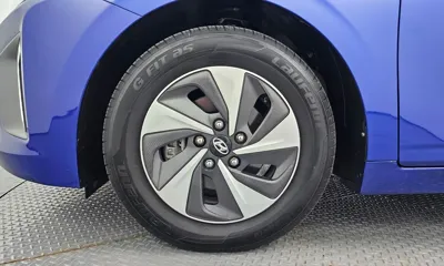 Hyundai Ioniq 2019, 118467 км, за 7553.86 USD