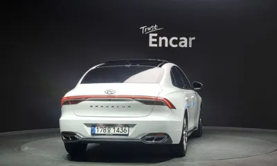Hyundai Grandeur 2022, 31078 км, за 19172.17 USD