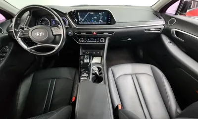 Hyundai Sonata 2020, 76517 км, за 10838.15 USD - фото 7