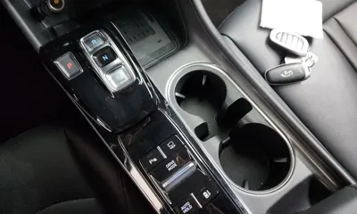 Hyundai Sonata 2020, 76517 км, за 10838.15 USD - фото 9