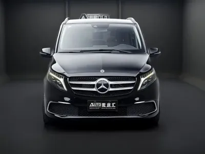 Mercedes-Benz V-Class 2024, 39000 км, за 39139.91 USD