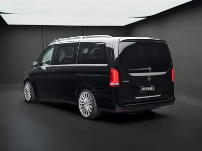 Mercedes-Benz V-Class 2024, 39000 км, за 39139.91 USD - фото 6