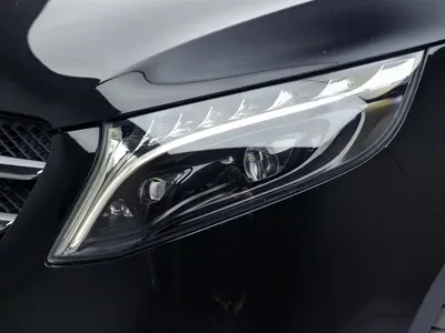 Mercedes-Benz V-Class 2024, 39000 км, за 39139.91 USD - фото 8