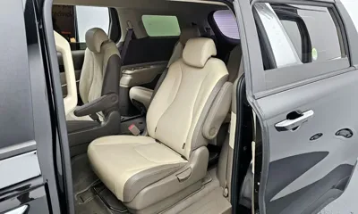Kia Canival 2023, 95742 км, за 15827.8 USD - фото 11