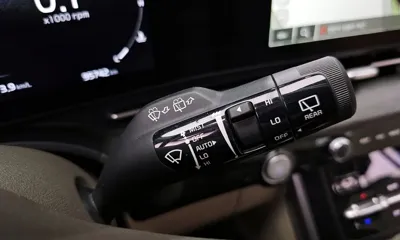 Kia Canival 2023, 95742 км, за 15827.8 USD - фото 15
