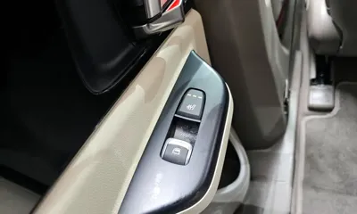 Kia Canival 2023, 95742 км, за 15827.8 USD - фото 19
