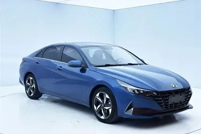 Hyundai Elantra 2022, 50500 км, за 12758 USD