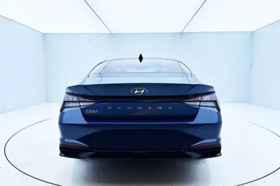 Hyundai Elantra 2022, 50500 км, за 12758 USD - фото 7