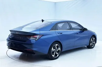 Hyundai Elantra 2022, 50500 км, за 12758 USD - фото 8