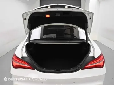 Mercedes-Benz CLA-Class 2018, 91973 км, за 8861.76 USD - фото 19