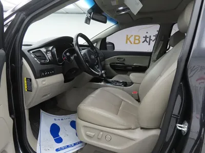 Kia Canival 2019, 59993 км, за 11265.22 USD