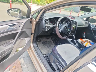 Volkswagen Golf 2018, 107000 км, за 9140 USD - фото 19