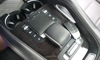 Mercedes-Benz GLE-Class 2021, 101934 км, за 38316.45 USD - фото 28