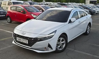 Hyundai Avante · 2022 год