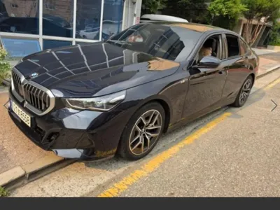 BMW 5-Series 2024, 67000 км, за 34724.96 USD
