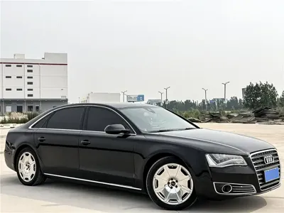 Audi A8 2013, 150000 км, за 12654.26 USD