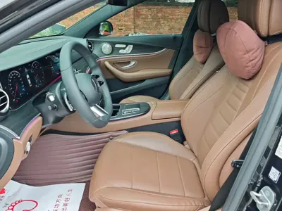 Mercedes-Benz E-Class 2021, 62000 км, за 35137.64 USD