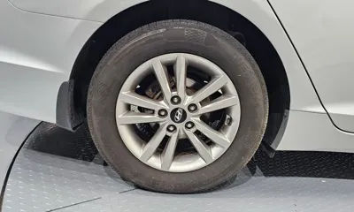 Hyundai Sonata 2016, 86114 км, за 5404.7 USD - фото 23