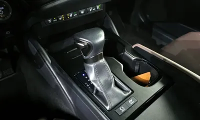 Lexus ES 2023, 57289 км, за 28940.37 USD - фото 9