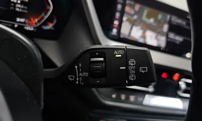 BMW 1-Series 2022, 47007 км, за 16612.39 USD - фото 30