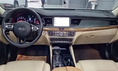 Kia K7 2016, 121813 км, за 6641.92 USD