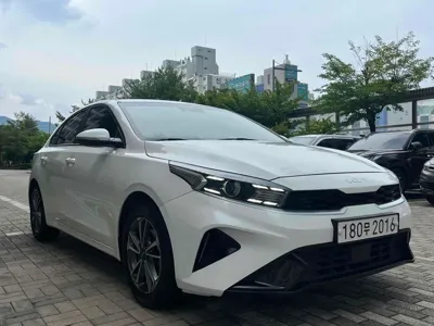 Kia K3 2022, 119000 км, за 8469.06 USD