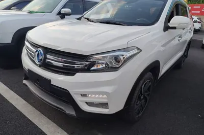 Dongfeng Fengon S560 · 2018 год