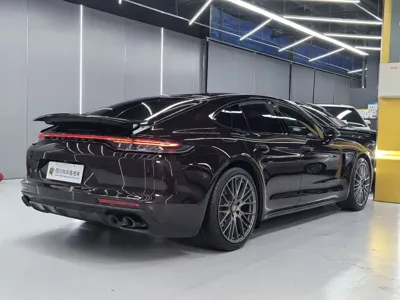 Porsche Panamera 2024, 60000 км, за 93276.07 USD