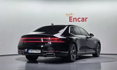 Genesis G90 2023, 30477 км, за 40977.14 USD