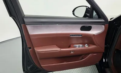 Genesis G90 2023, 30477 км, за 40947.78 USD - фото 24