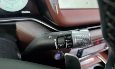Genesis G90 2023, 30477 км, за 40947.78 USD - фото 36