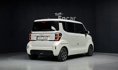 Kia Ray 2023, 9756 км, за 10863.92 USD