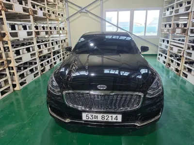 Kia K9 · 2020 год