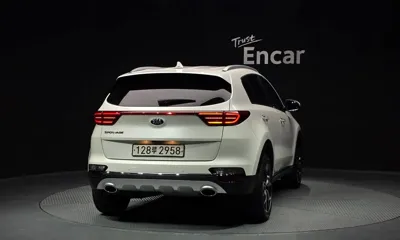 Kia Sportage 2021, 53293 км, за 11376.19 USD