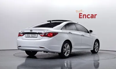 Hyundai Sonata 2010, 73668 км, за 3501.82 USD