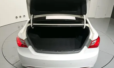Hyundai Sonata 2010, 73668 км, за 3501.82 USD - фото 20
