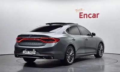 Hyundai Grandeur 2017, 81706 км, за 12223.32 USD