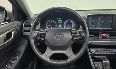 Hyundai Grandeur 2017, 81706 км, за 12143.89 USD - фото 13