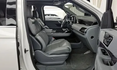 Lincoln Navigator 2021, 83036 км, за 29903.13 USD - фото 11