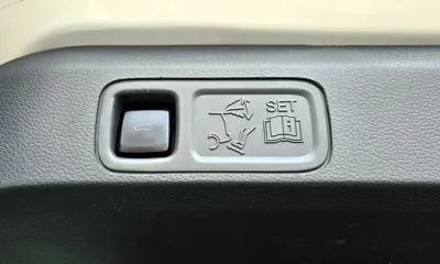 Lincoln Navigator 2021, 83036 км, за 29903.13 USD - фото 30